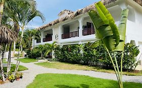 Empyrean Tropical Wellness Portillo